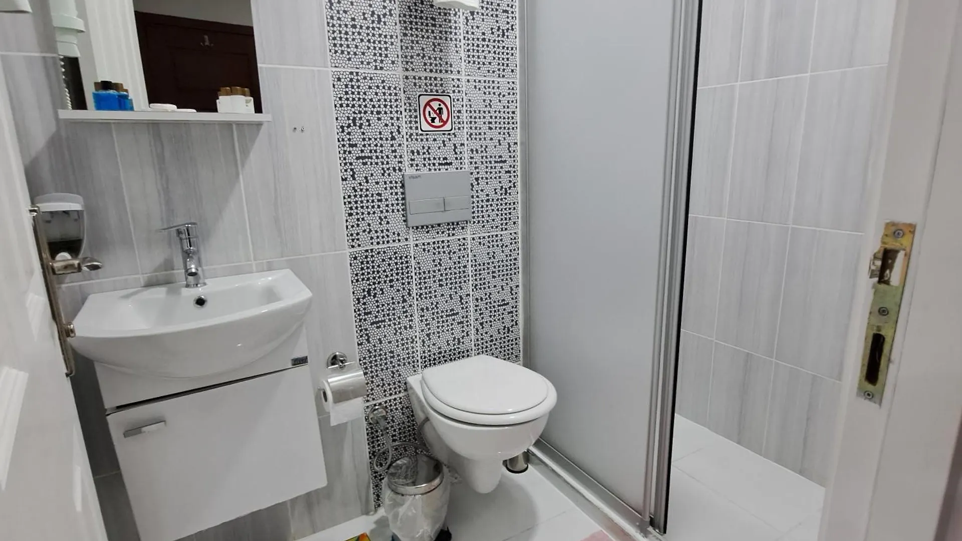 Golden Life Apart Hotel Istanbul 0*,